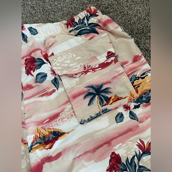 LCKR WVN Swim Suit Men’s Pink Shorts Mesh Lined Drawstring - Picture 4 of 5